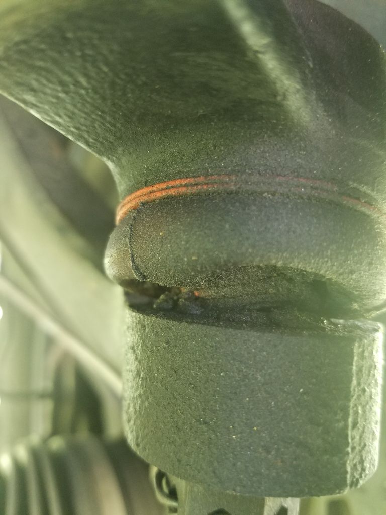 Pro Comp 6" lift tie rod, upper ball joint leaking grease Toyota