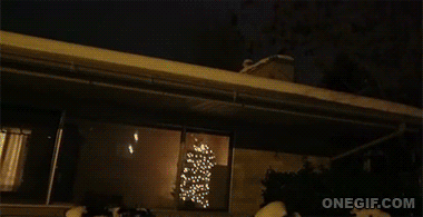 Papa Noel también hace parkour