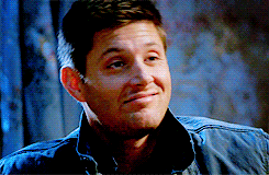 tumblr_mbtkcuBg411qd74t2.gif